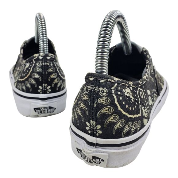 VANS Shoes STAR WARS Womens Size 6.5 Black Skateboard Bandana Print Stormtrooper - Picture 4 of 10